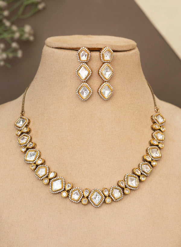 Javairea necklace set