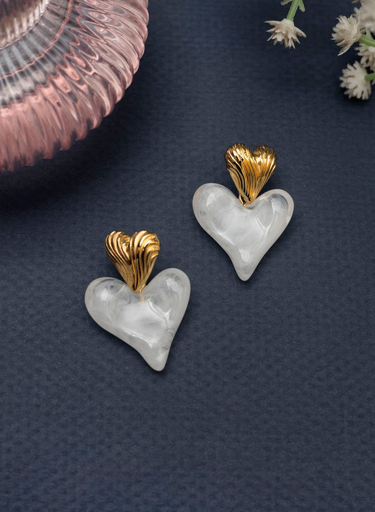 Nylah heart earring