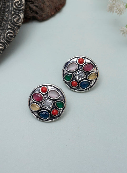 Ihita stud earrings