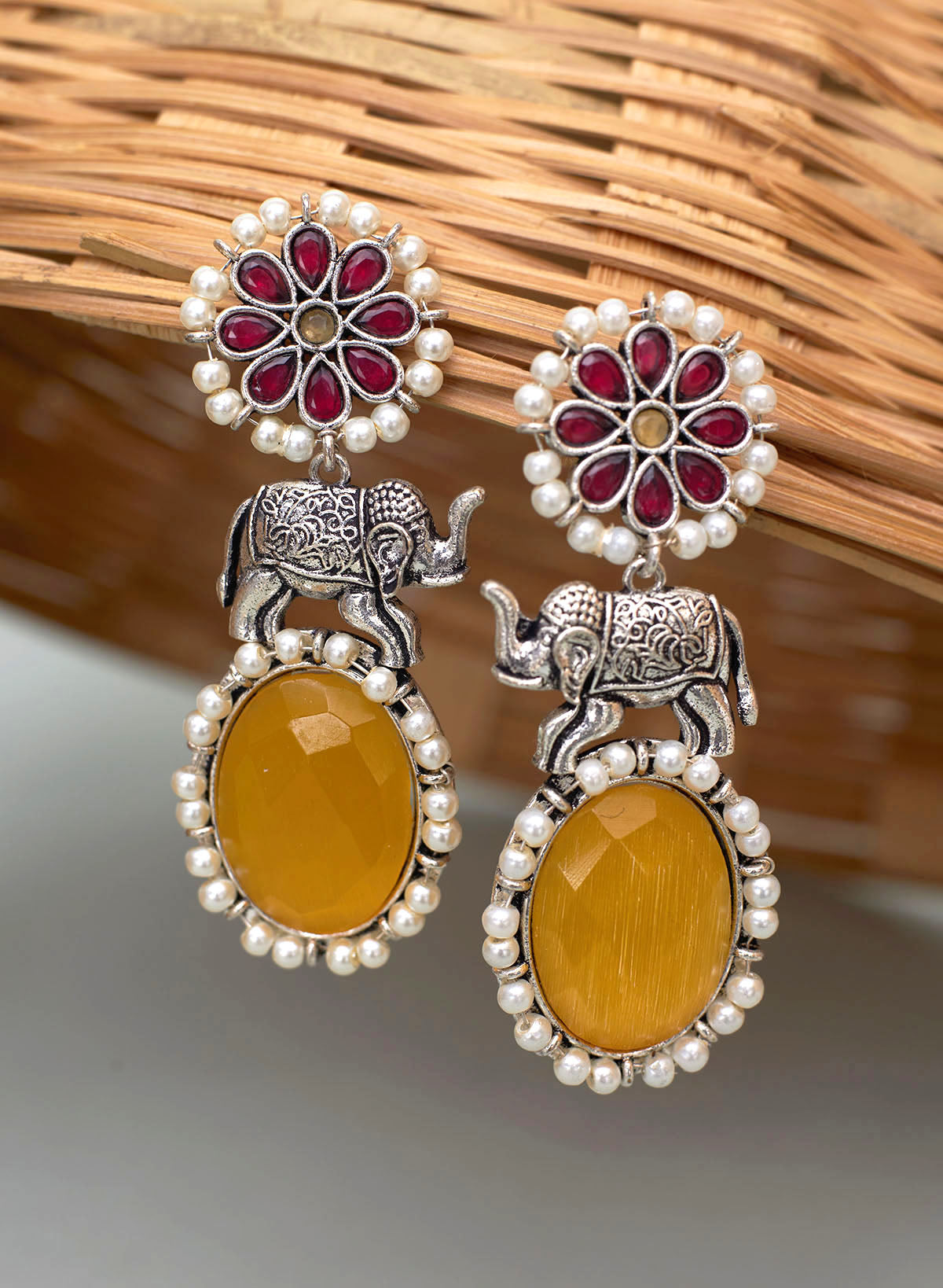 Elephant Oval Stone Earring