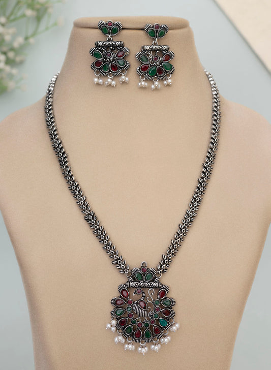 samyuktha Necklace Set