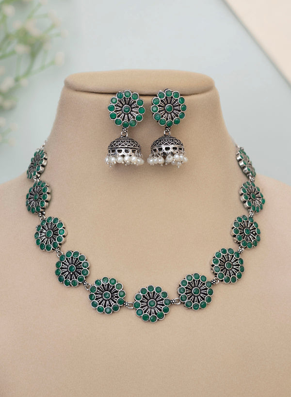 malavika necklace set