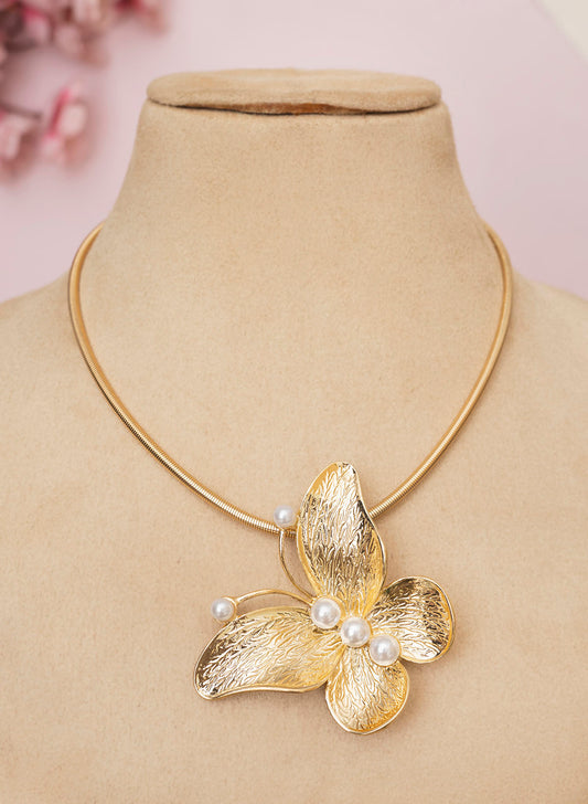 Lauren collar necklace