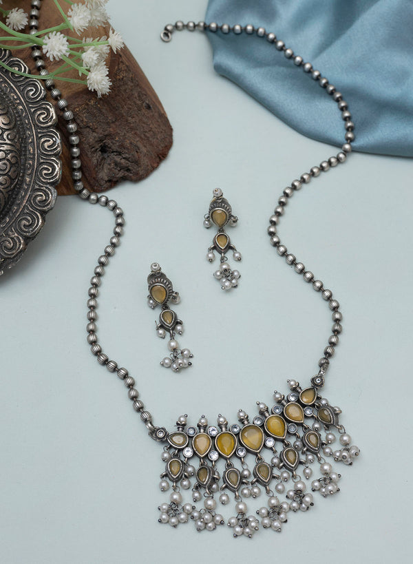 Mehreen Necklace Set