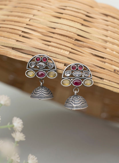Yuvana jhumka