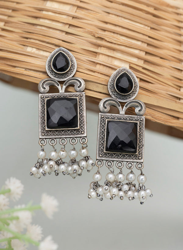 Shriya Earring