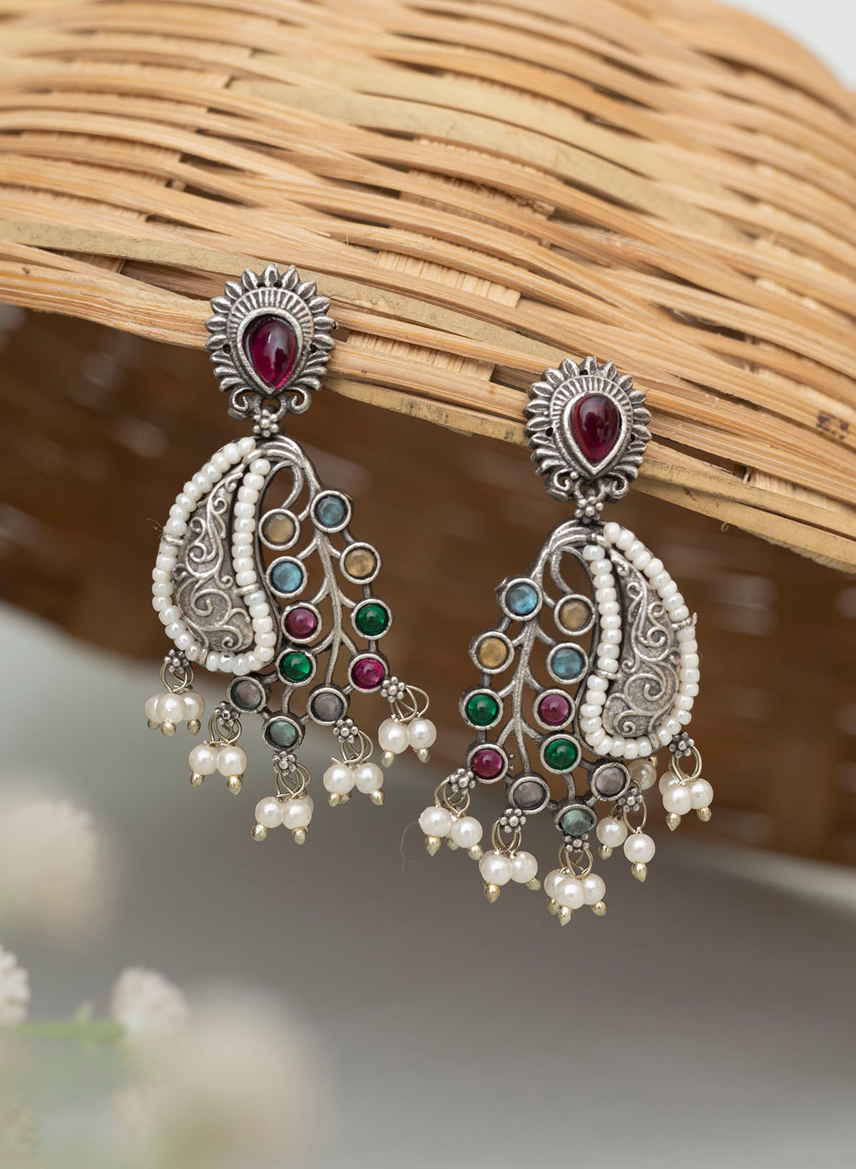 Jagravi earring