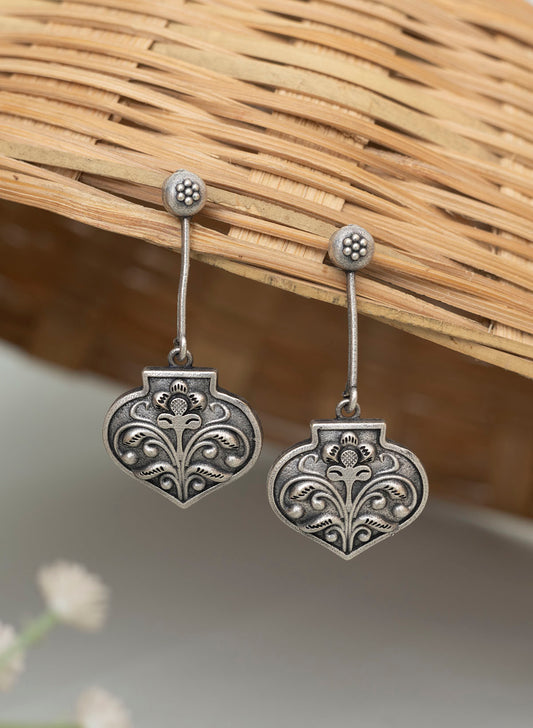 Sani Drop earring