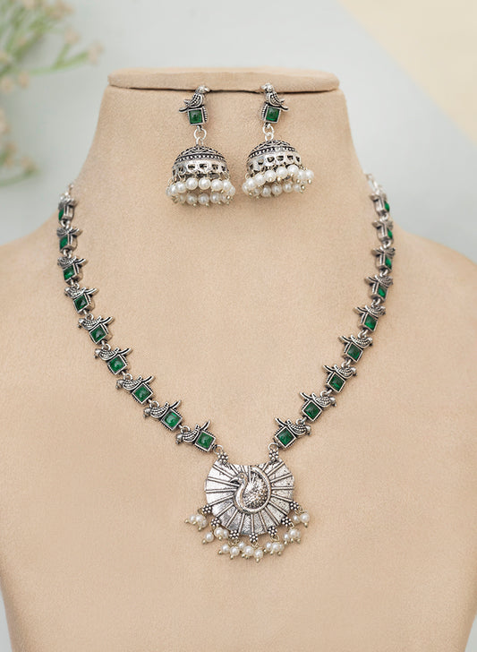 Amrina Necklace Set