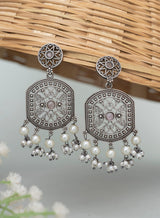 Radhika Earring