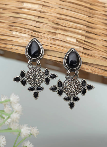 Vaani earring