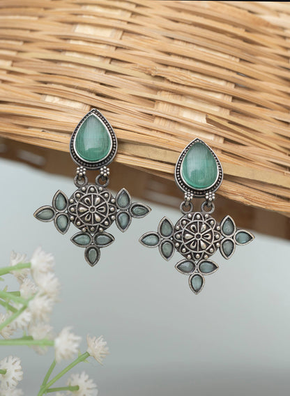 Vaani earring