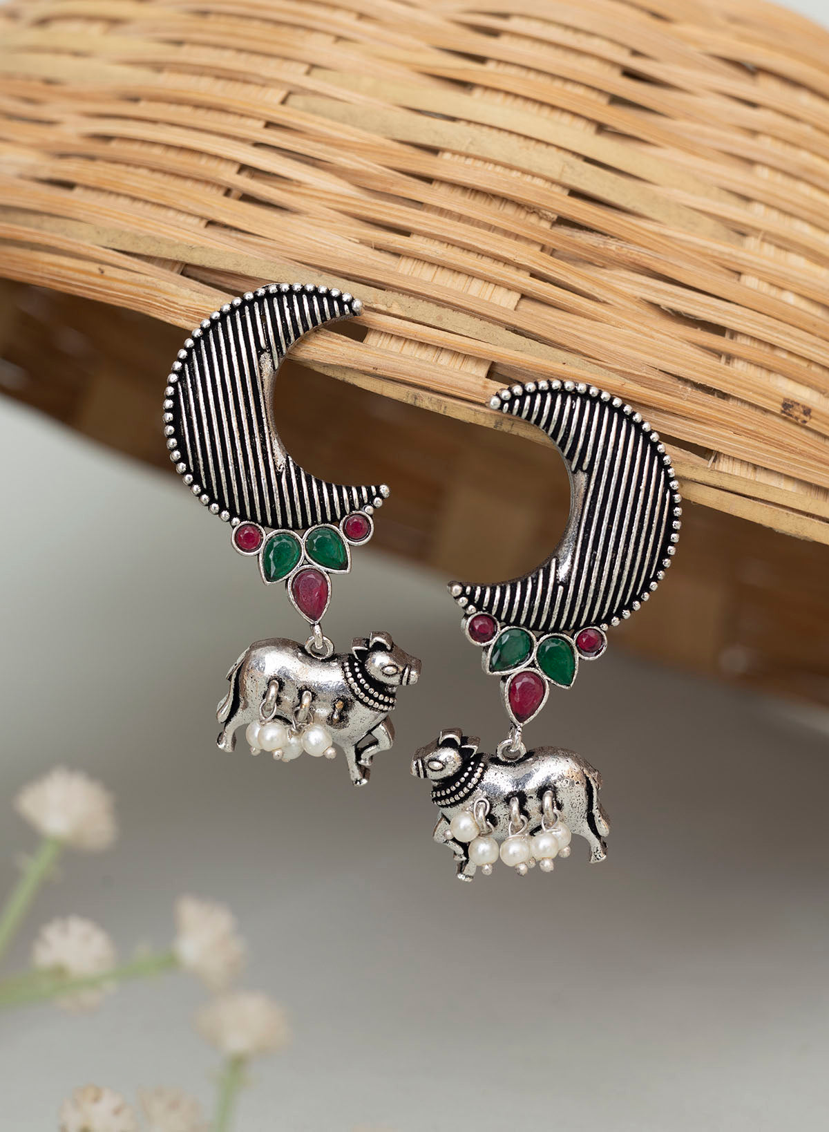 Geet earring