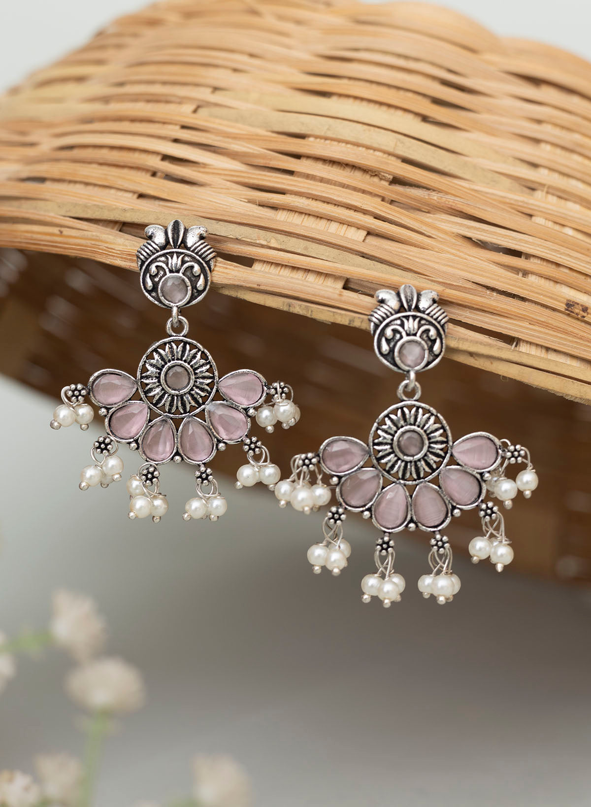 Shreta earring