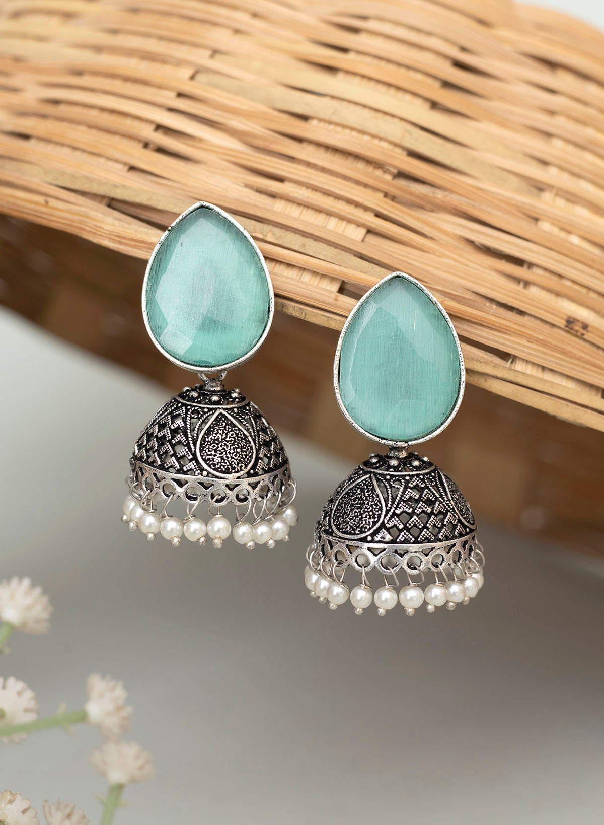 Reeta jhumka