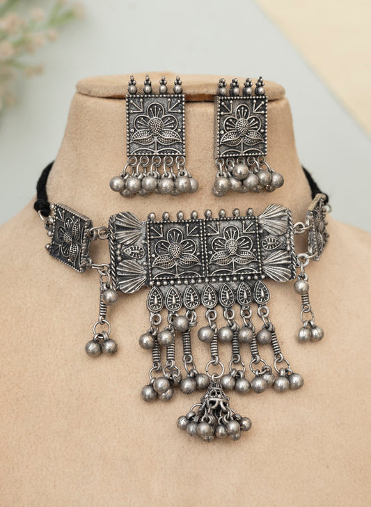 Vimisha Choker Set