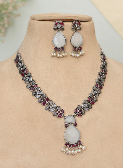 Jayantika Necklace Set