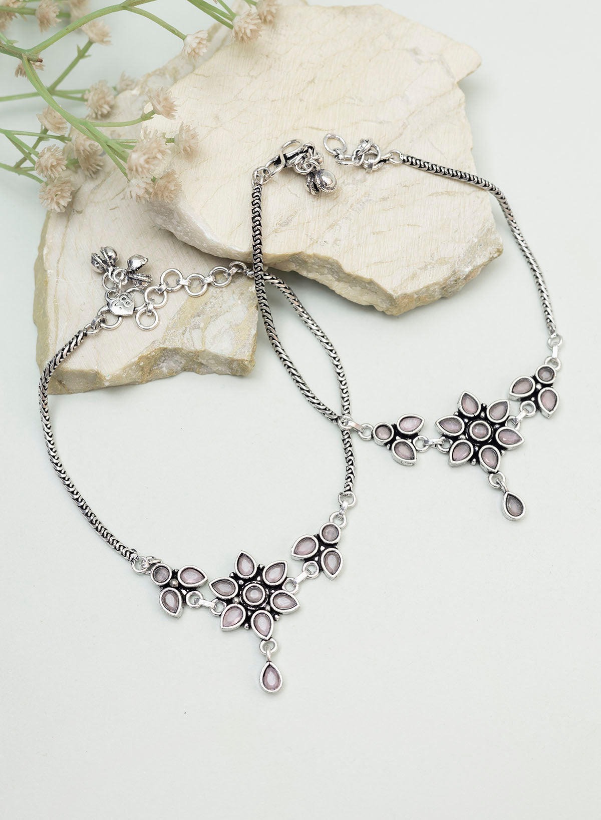 Ruchika Anklet