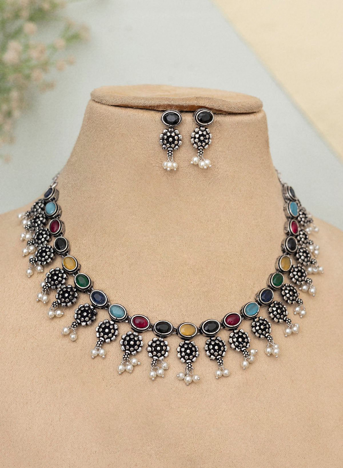 Bareen Necklace Set