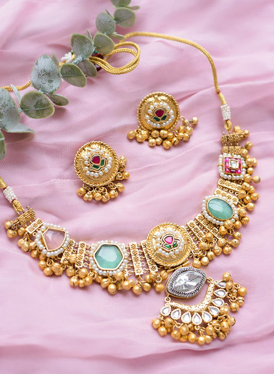 Gulnar Necklace set