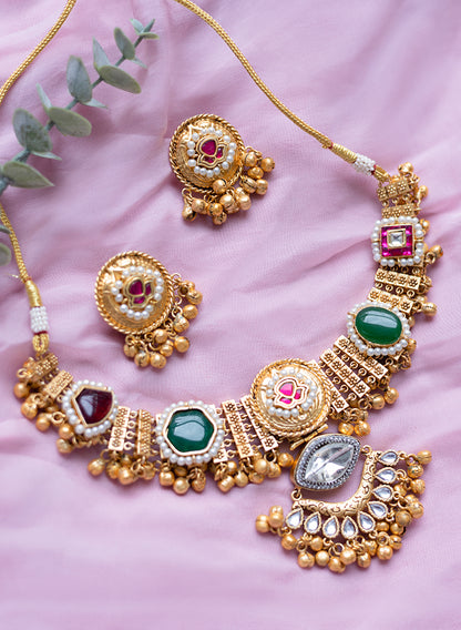 Gulnar Necklace set