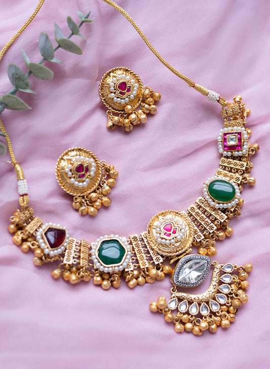Gulnar Necklace set