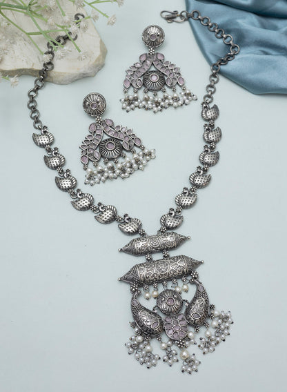 Vaitarni Oxidised Necklace set