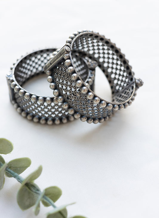 vanshita bangle