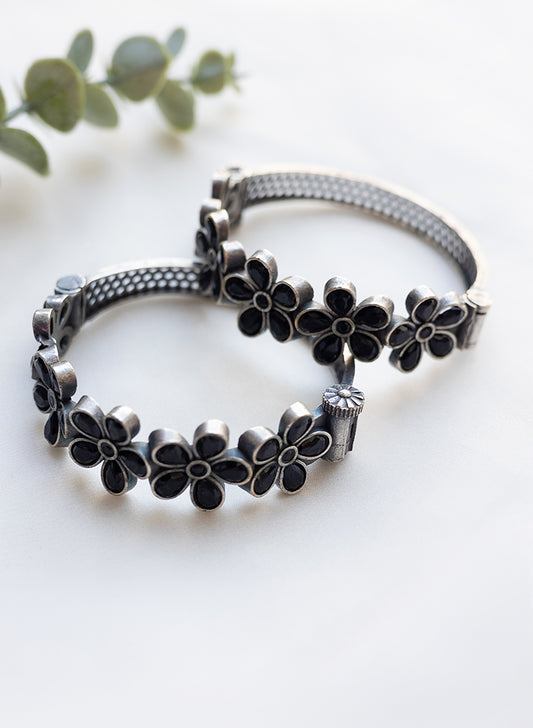 Ukti Bangle
