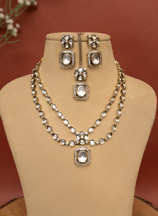 Neeti necklace set