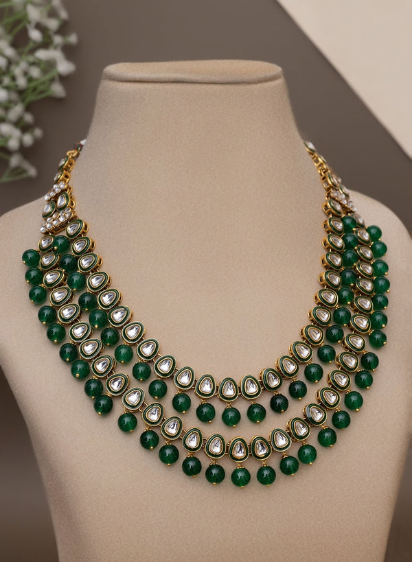 Shreya Kundan necklace set