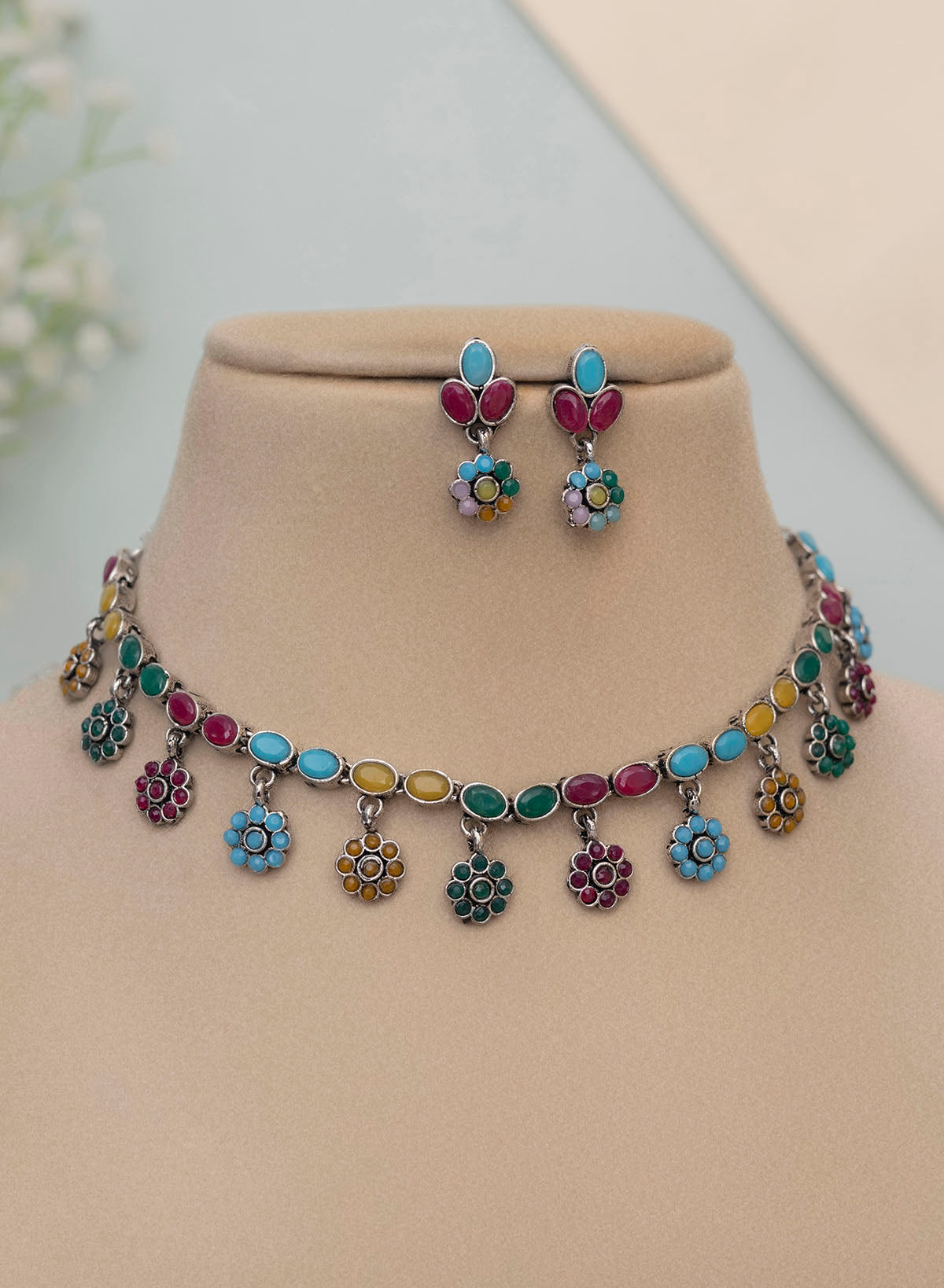 Pushpkriti Necklace