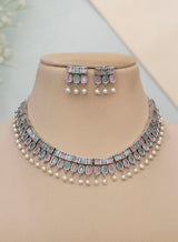 Madhavi Necklace