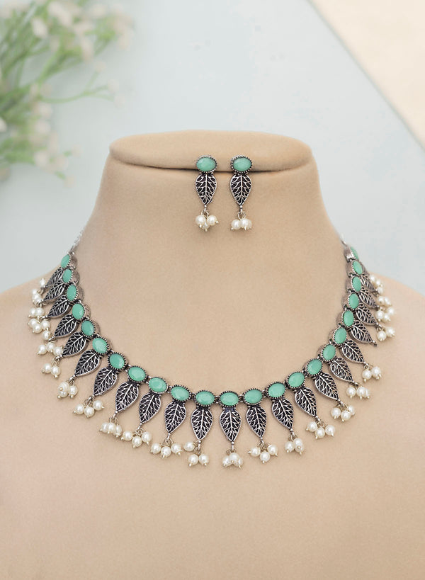 Ninarika Necklace set