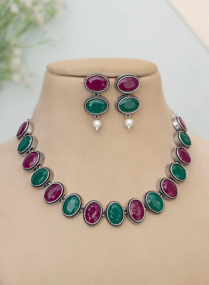 Ojaa Oval stone necklace set