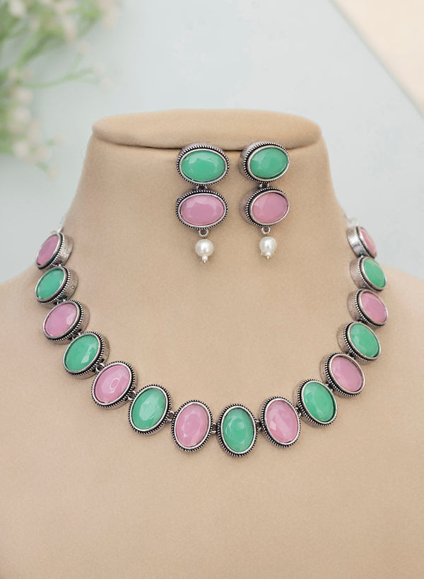 Ojaa Oval stone necklace set