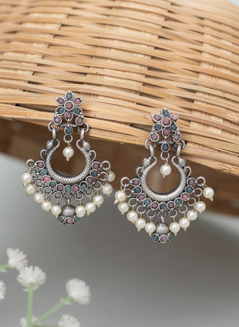 Praneeta Earrings