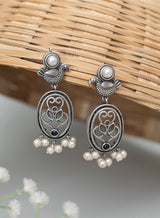 Harya Earrings