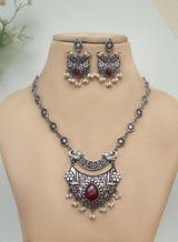 Saumya necklace set