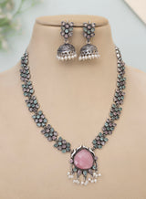 Avleen stone Necklace set