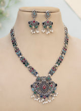 Aneena Necklace set