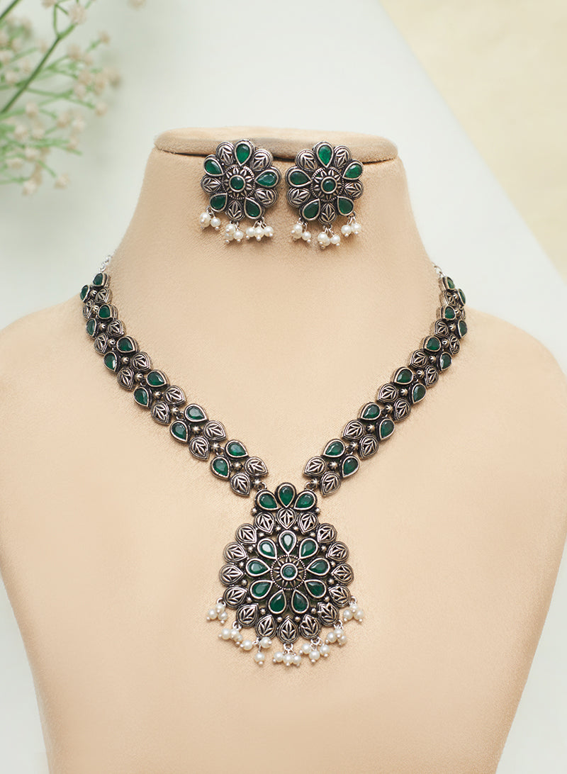 Aashima necklace set