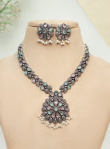 Aashima necklace set