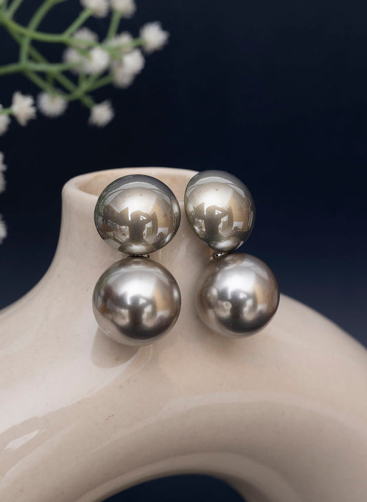 Pika Pearl Earring
