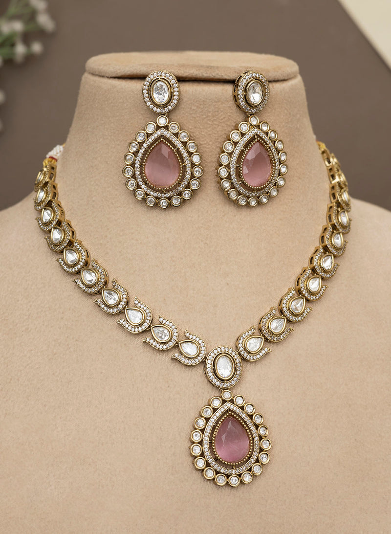 Vamika necklace set