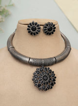 Zuri oxidised necklace