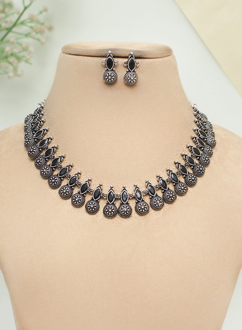 Nibedita necklace set