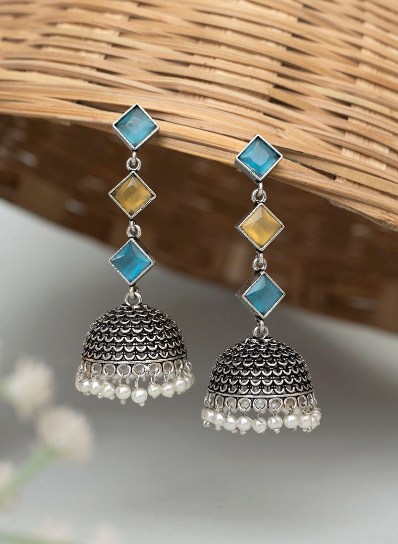 Meghana earring