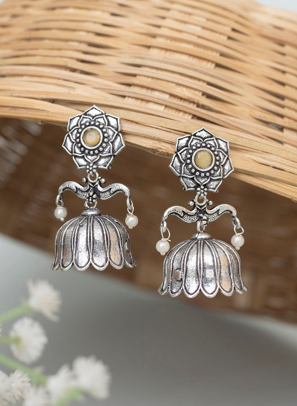 Anvidha Drop Earrings