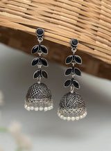 Nidra earring